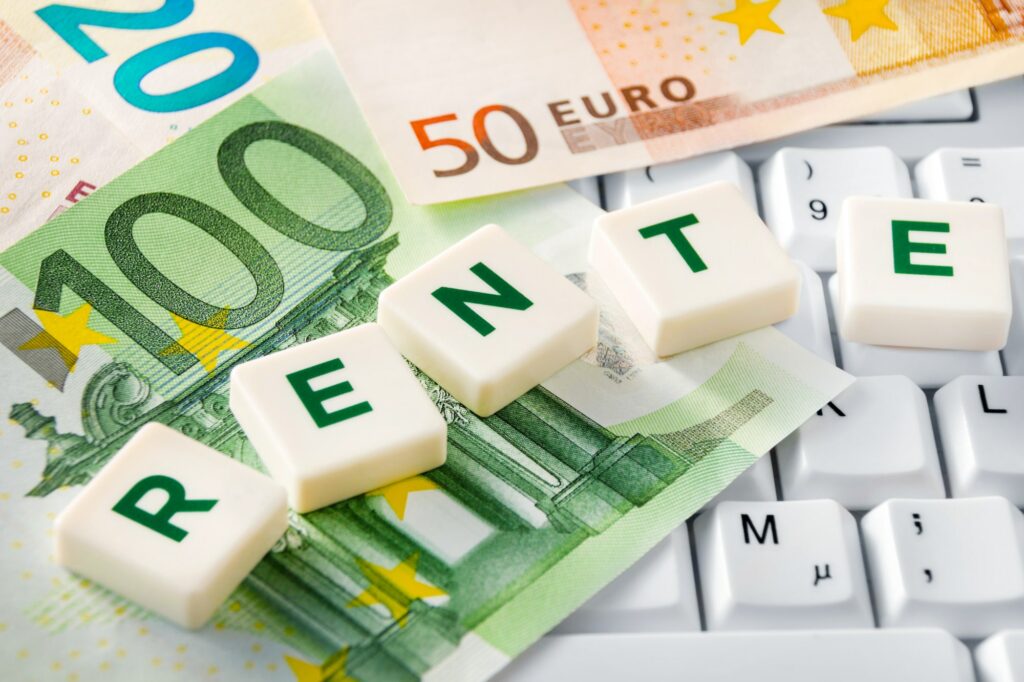 Renten-Schriftzug auf Euro-Scheinen